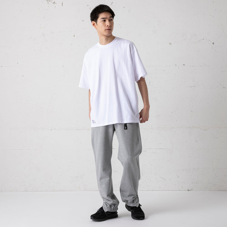 着用サイズL(モデル身長180cm)