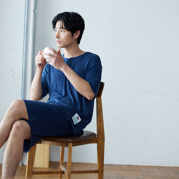 着用サイズ L(身長182cm)