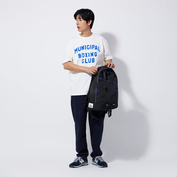 着用サイズ 40(身長182cm)