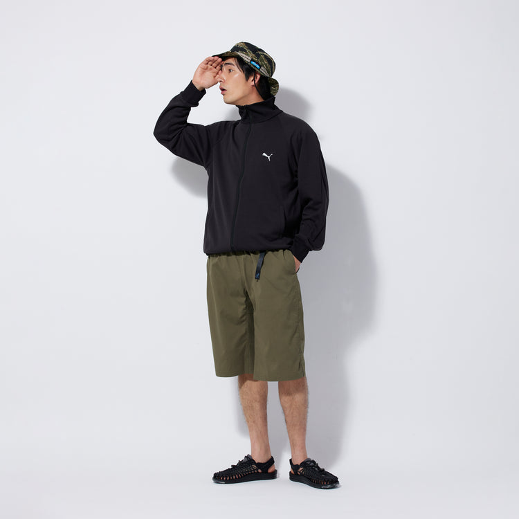 着用サイズ L(身長182cm)