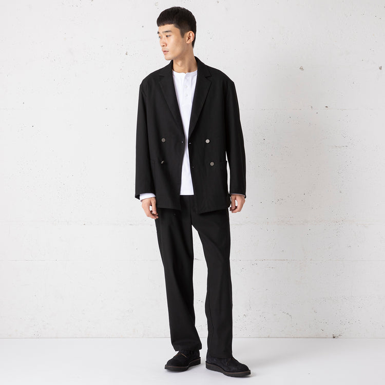 モデル身長180cm
