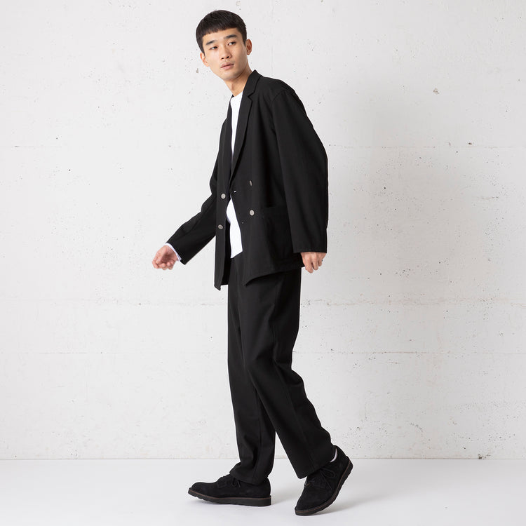 モデル身長180cm