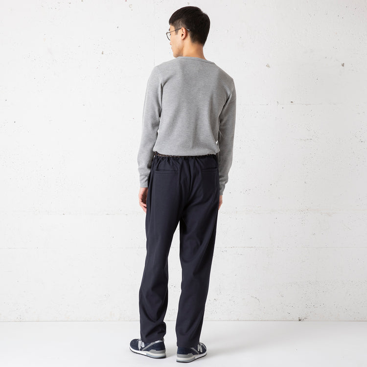 モデル身長180cm