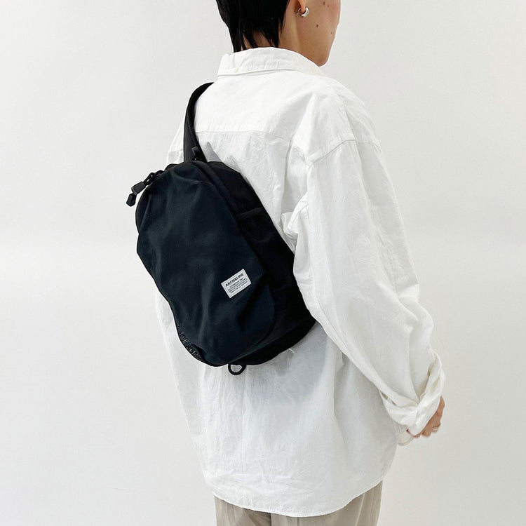 ARCH&LINE | アーチアンドライン　COMPACT DAY BAG 6L