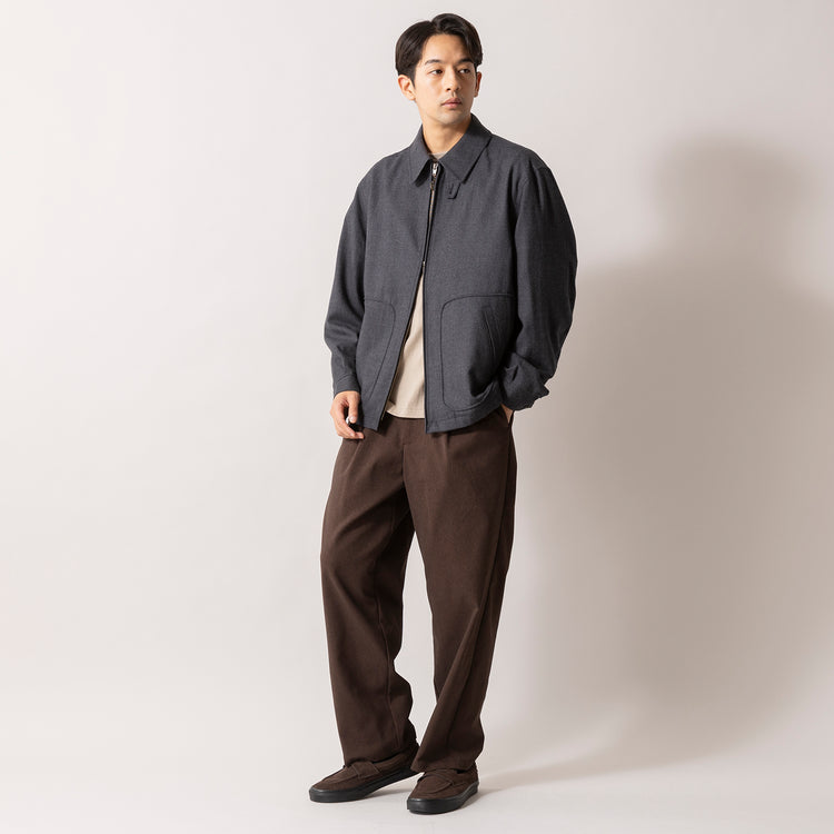 モデル身長180cm