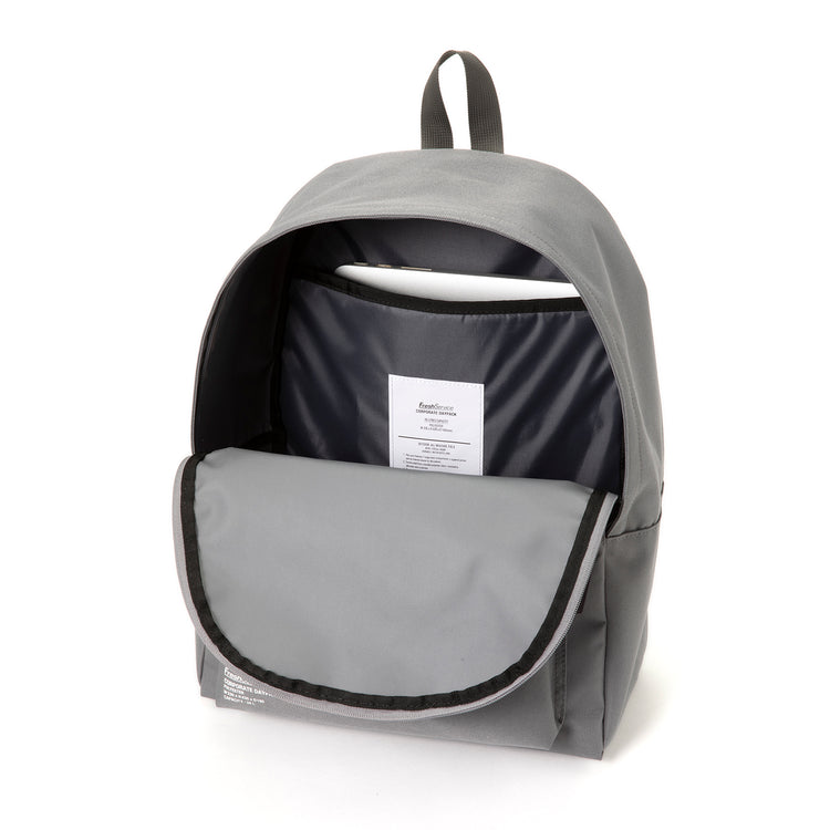 FreshService | フレッシュサービス CORPORATE DAYPACK_28L