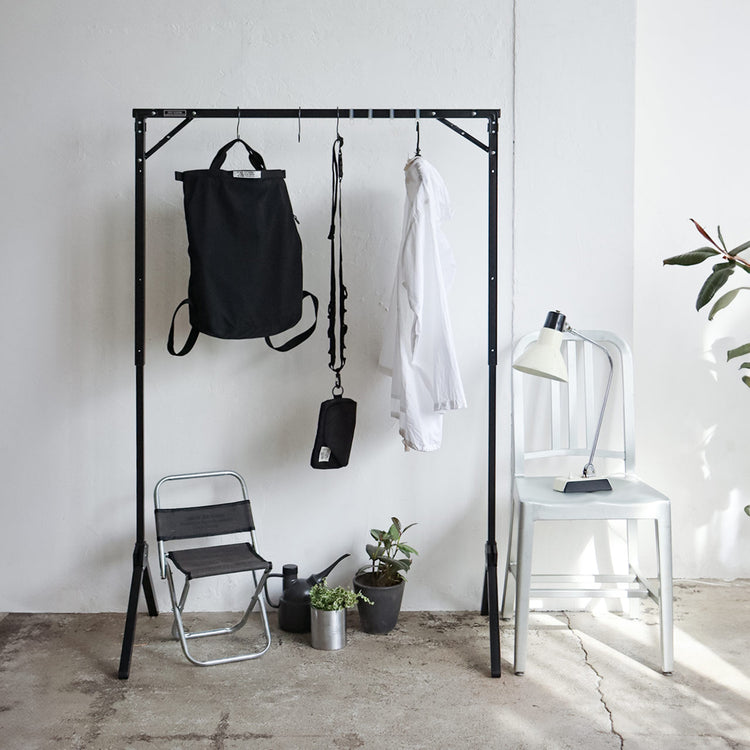 POST GENERAL | ポストジェネラル EXHIBITION FOLDABLE HANGER RACK HAMMERTONE BK