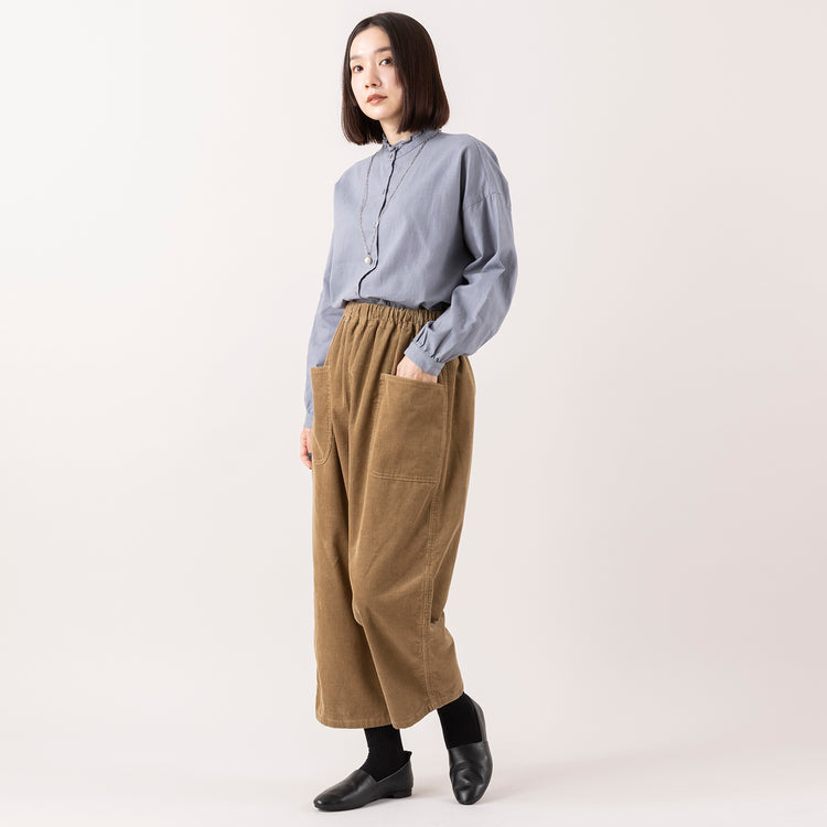 モデル身長163cm,HEAVENLYのCotton Linen Frillneck Blouse|HEAVENLYのCorduroy Front Pocket Pants|facciamoのMeringa(メリンガ)|rapiécageの1TOPガラスパールネックレス,https://market.e-begin.jp/products/dlt_hvr1184s_lala|https://market.e-begin.jp/products/dlt_hvr1185s_lala|https://market.e-begin.jp/products/are_fac0636k_lala|https://market.e-begin.jp/products/rdx_rpc0795s_lala