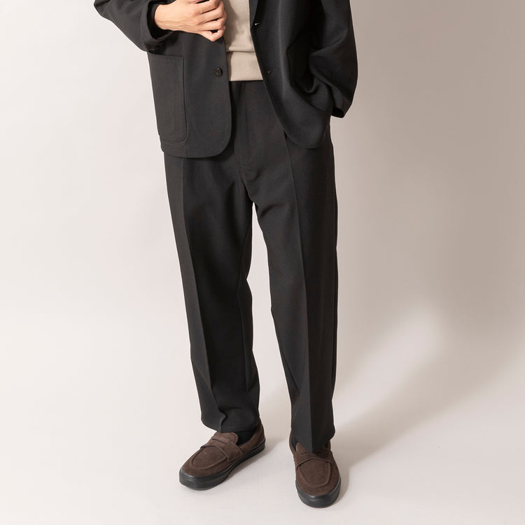 着用サイズL (モデル身長180cm)