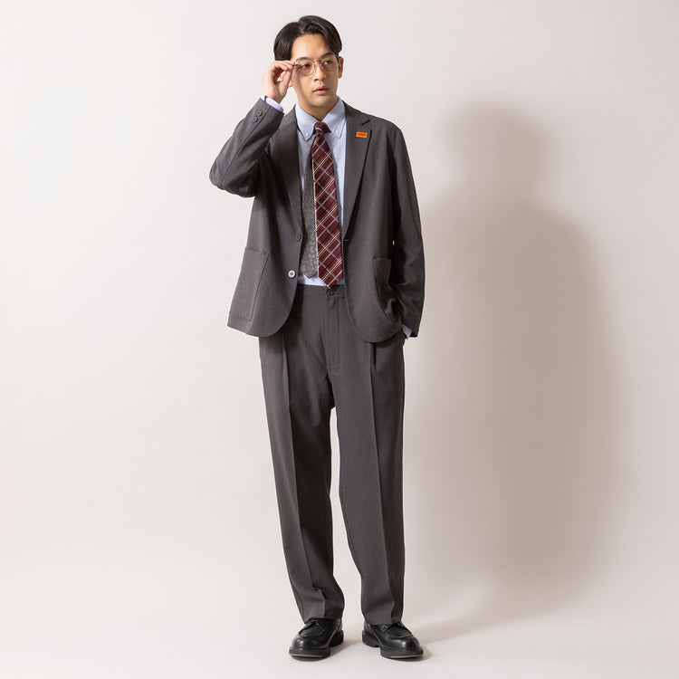 着用サイズL (モデル身長180cm)