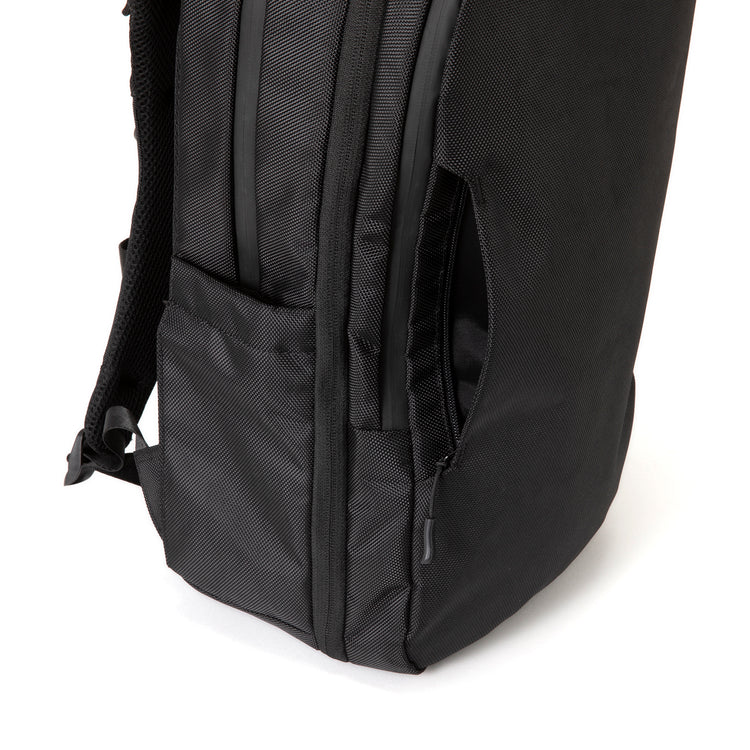 NoiR | ノアール Transistor backpack