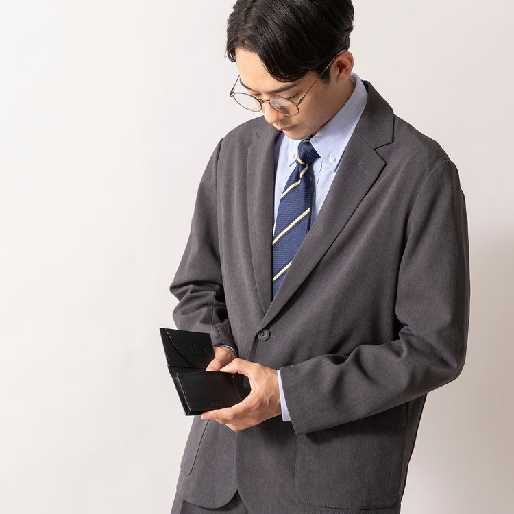 L'arcobaleno | ラルコバレーノ Begin別注 《印伝の山本×秋山具義》職人芸が詰まった奇跡のカードケース