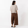モデル身長163cm,BOYNA×NINA MENKESのNINA MENKES映画Tシャツ|TUTIE.の接触冷感天竺ワイドパンツ|GLENFIELDのシャークソールグルカサンダル|in moodの2連パール×シルバーネックレス,https://market.e-begin.jp/products/byn_bnm0944q_lala|https://market.e-begin.jp/products/equ_tte0490u_lala|https://market.e-begin.jp/products/jal_gfd0391q_lala|https://market.e-begin.jp/products/inm_inm0825p_lala
