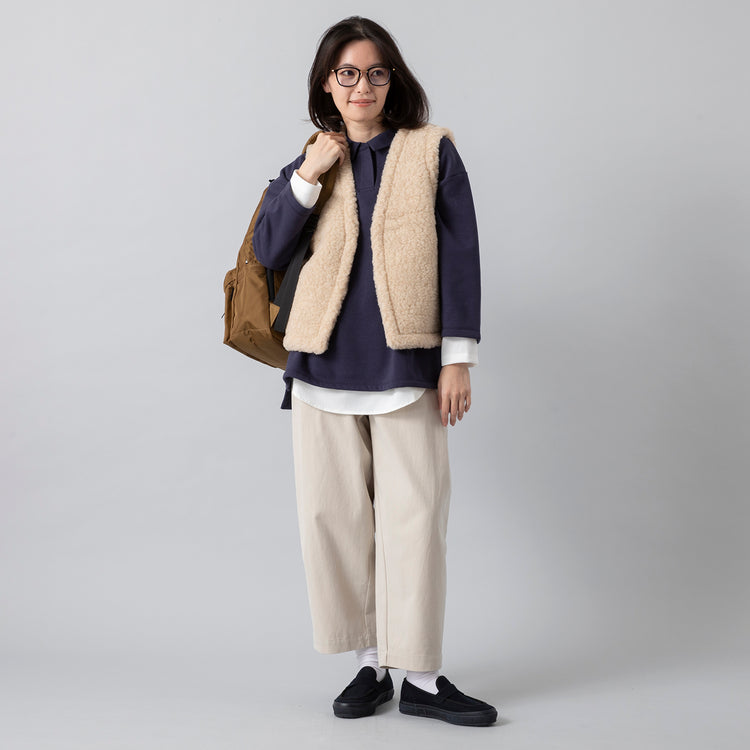 モデル身長160cm,MOUFLON MOUFLONのVネックボアヴェスト|corailのボックスポロPO|Le Melangeのハイツイストジャージーレイヤードプルオーバー|corailのタックPT|MoonstarのオールネイビーのコットンスエードLOAFY|STANDARD SUPPLYの仕切り上手デイパック,https://market.e-begin.jp/products/sem_mfl0276r_lala|https://market.e-begin.jp/products/etr_cor0890r_lala|https://market.e-begin.jp/products/inf_lem0486r_lala|https://market.e-begin.jp/products/etr_cor0891r_lala|https://market.e-begin.jp/products/mns_mns0147p_lala|https://market.e-begin.jp/products/egw_stu0660k_lala