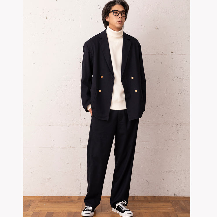 モデル身長181cm