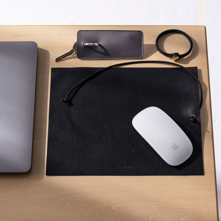 SASURA | サスラ Portable Leather Mouse Pad