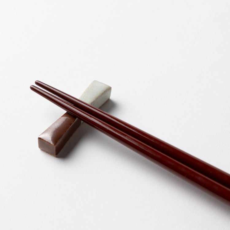 健一窯 | ケンイチガマ 益子焼・伝統釉箸置き2個セット(健一窯/大塚菜緒子)