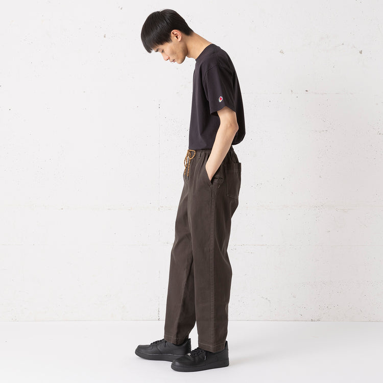 着用サイズ L(身長180cm / 60kg)
