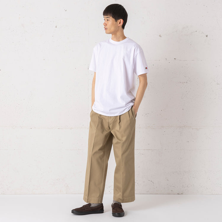 着用サイズ L(身長180cm / 60kg)