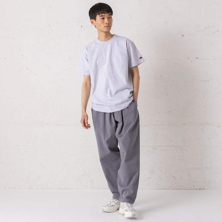 着用サイズ L(身長180cm / 60kg)