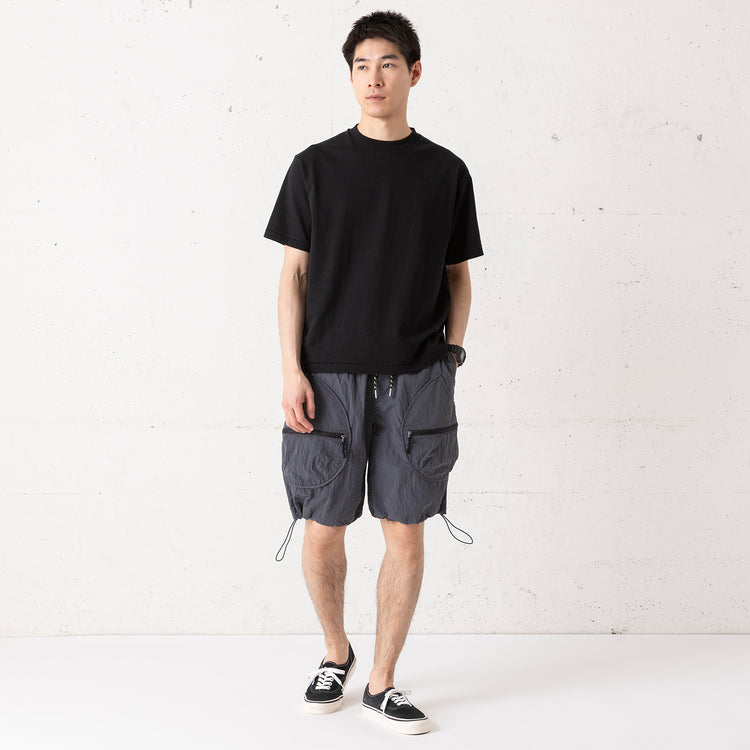 着用サイズ L(身長180cm)