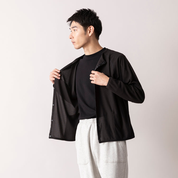 着用サイズM (モデル身長180cm)