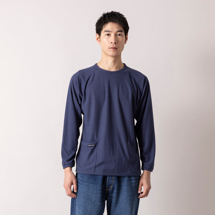 着用サイズM (モデル身長180cm)
