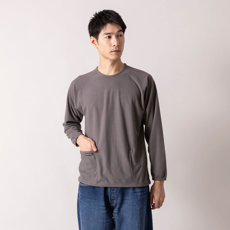 着用サイズM (モデル身長180cm)