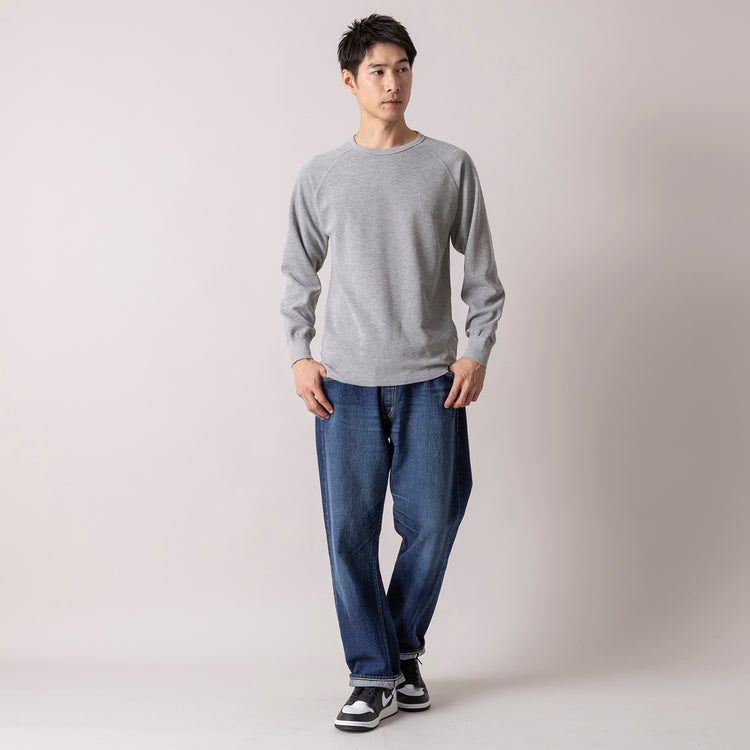 着用サイズM (モデル身長180cm)