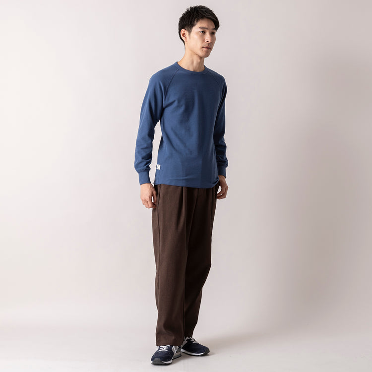 着用サイズM (モデル身長180cm)