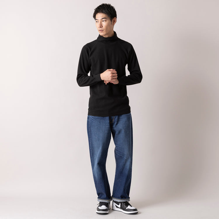 着用サイズL (モデル身長180cm)