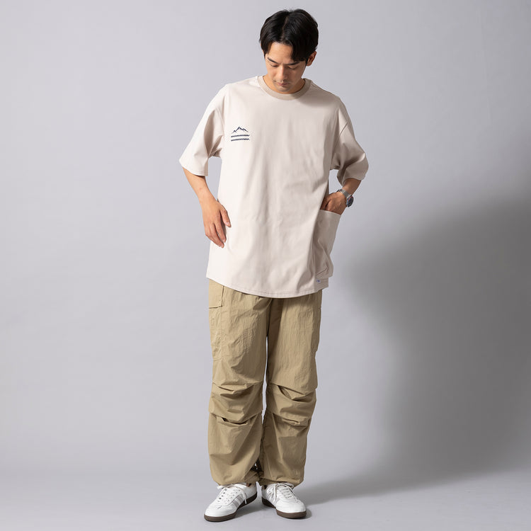 着用サイズ L(身長180cm)