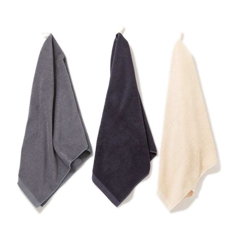 WHITE MAILS | ホワイトメイルズ COTTON PAPER SLIM BATH TOWEL
