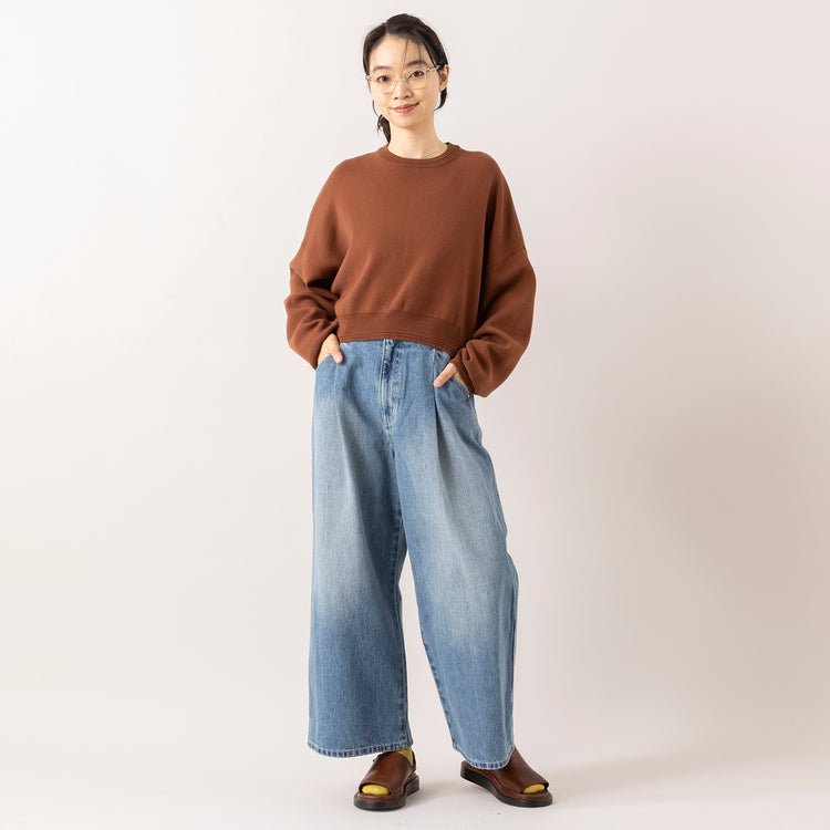 モデル身長165cm,LE MELANGEの14G綿混ドルマンニット|VENT BLANC+の12ozデニム ワイドパンツ|DiuのMeleze|meri ja kuuのリブ先丸シルクコットンソックス,https://market.e-begin.jp/products/inf_lem1055s_lala|https://market.e-begin.jp/products/stl_ven1056s_lala|https://market.e-begin.jp/products/cil_diu0799s_lala|https://market.e-begin.jp/products/hpn_mjk1012s_lala