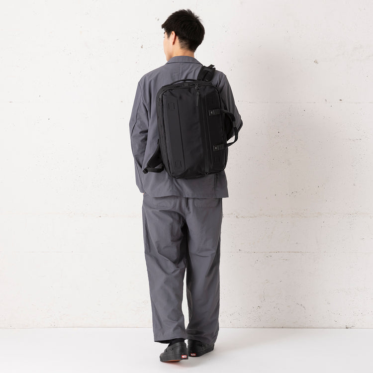 着用サイズ L(身長180cm)