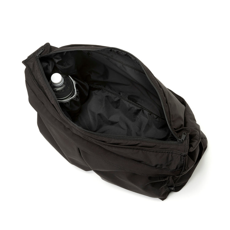 SML | エスエムエル HELMET SHOULDER BAG L