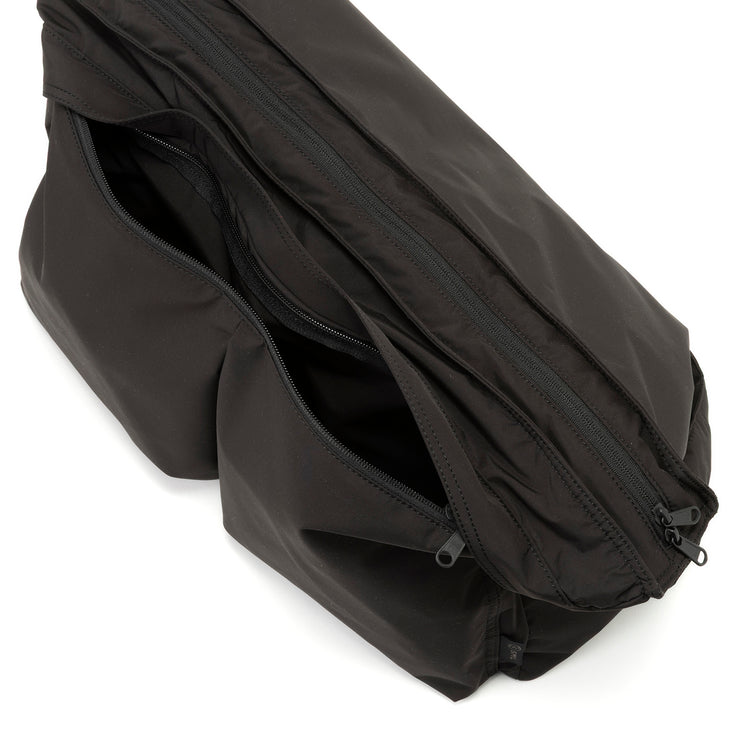 SML | エスエムエル HELMET SHOULDER BAG L