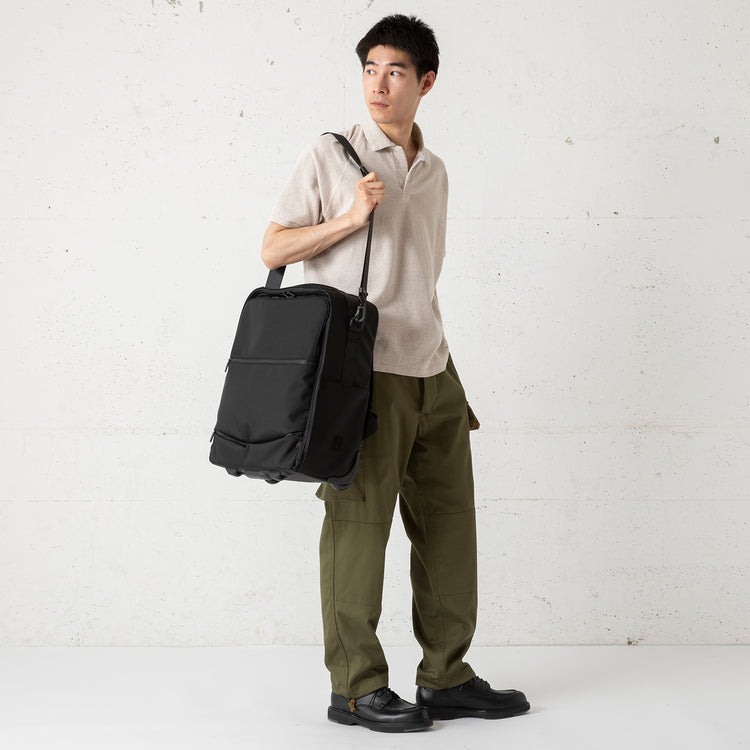 SML | エスエムエル CARRY RUCK