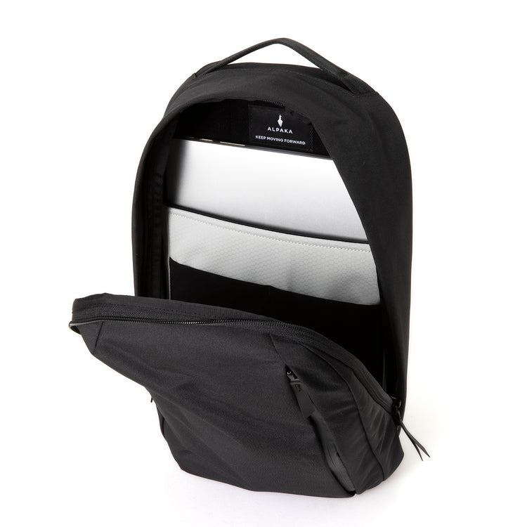 ALPAKA | アルパカ METRO BACKPACK