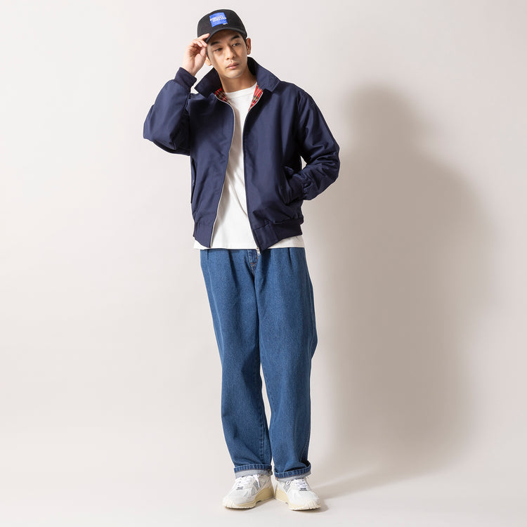 モデル着用サイズL (身長180cm)