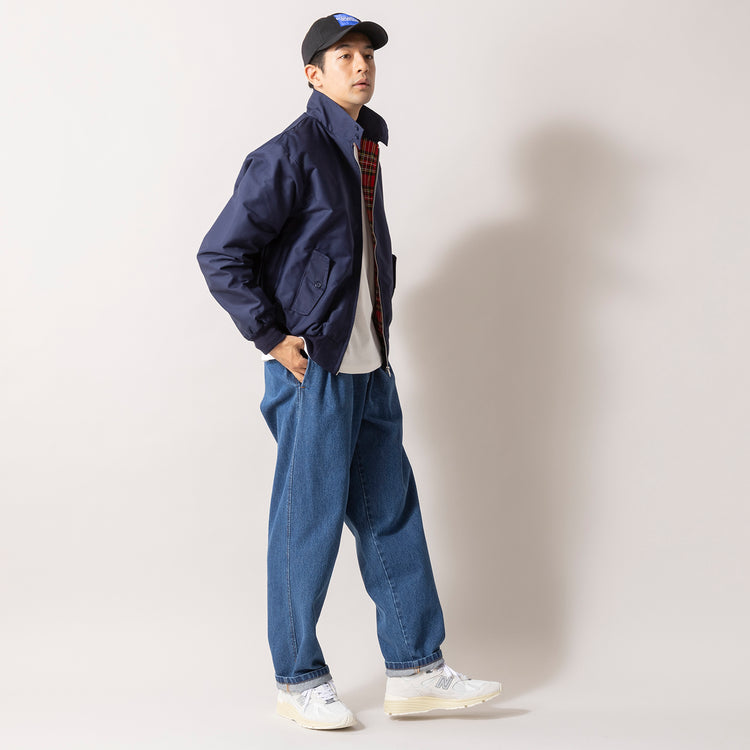 モデル着用サイズL (身長180cm)