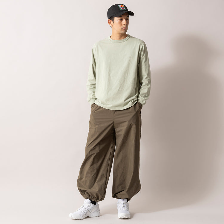 モデル身長180cm