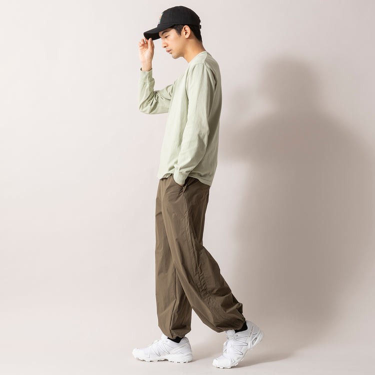 モデル身長180cm