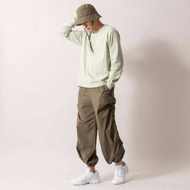 モデル身長180cm