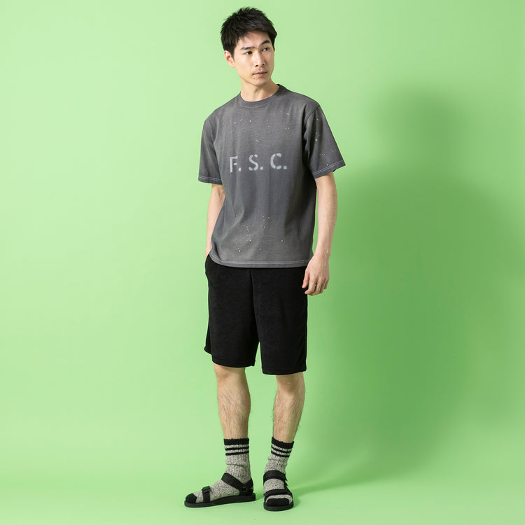 着用サイズ L(モデル身長180cm)