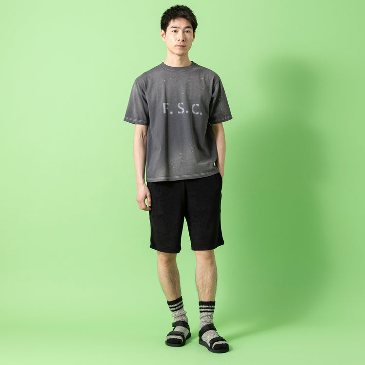 着用サイズ L(モデル身長180cm)