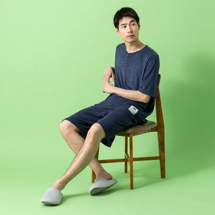 着用サイズ L(モデル身長180cm)