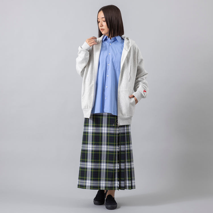 モデル身長163cm,Healthknitのクラシックスウェット ジップフーディ長袖|Glen Fyneのチェックプリーツラップスカート|MOONSTARのスエードLOAFY,https://market.e-begin.jp/products/she_hea0452p_lala|https://market.e-begin.jp/products/imx_glf0902n_lala|https://market.e-begin.jp/products/mns_mns0147p_lala