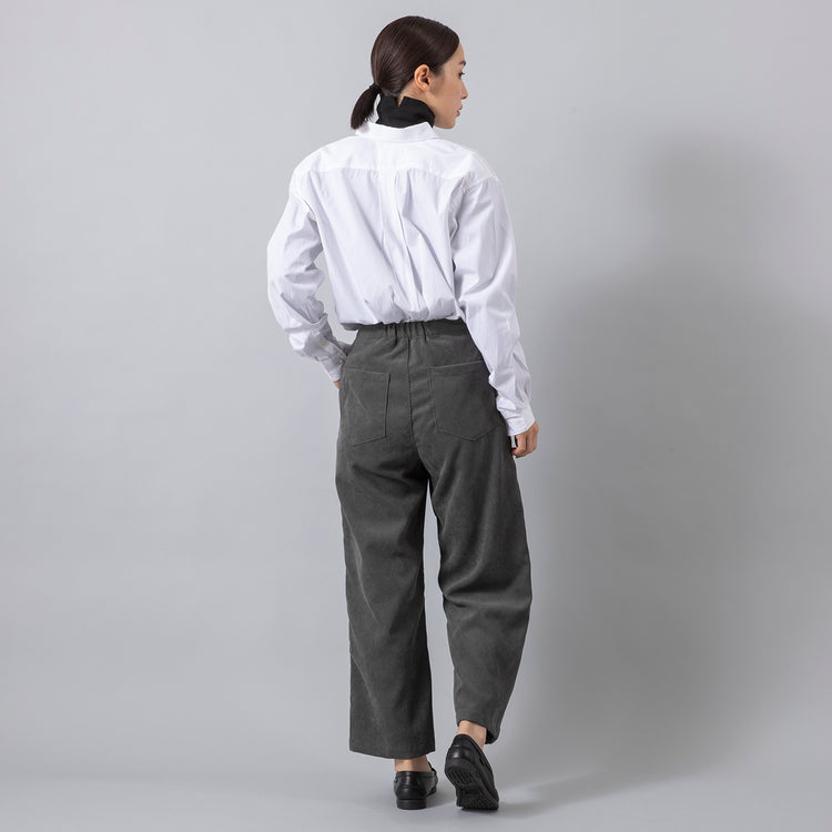 モデル身長163cm,BIWACOTTONのハイネックロングスリーブ|caquのコードリラックスバギー|Parabootのコロー (ララビギン限定色),https://market.e-begin.jp/products/kai_biw0416p_lala|https://market.e-begin.jp/products/tan_caq0642p_lala|https://market.e-begin.jp/products/prb_prb0291k_lala