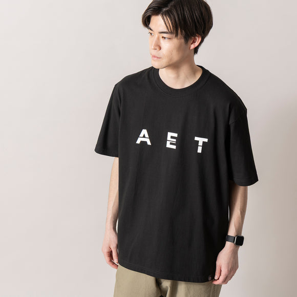 AAEETT | アエテ アエテなプリントTシャツ